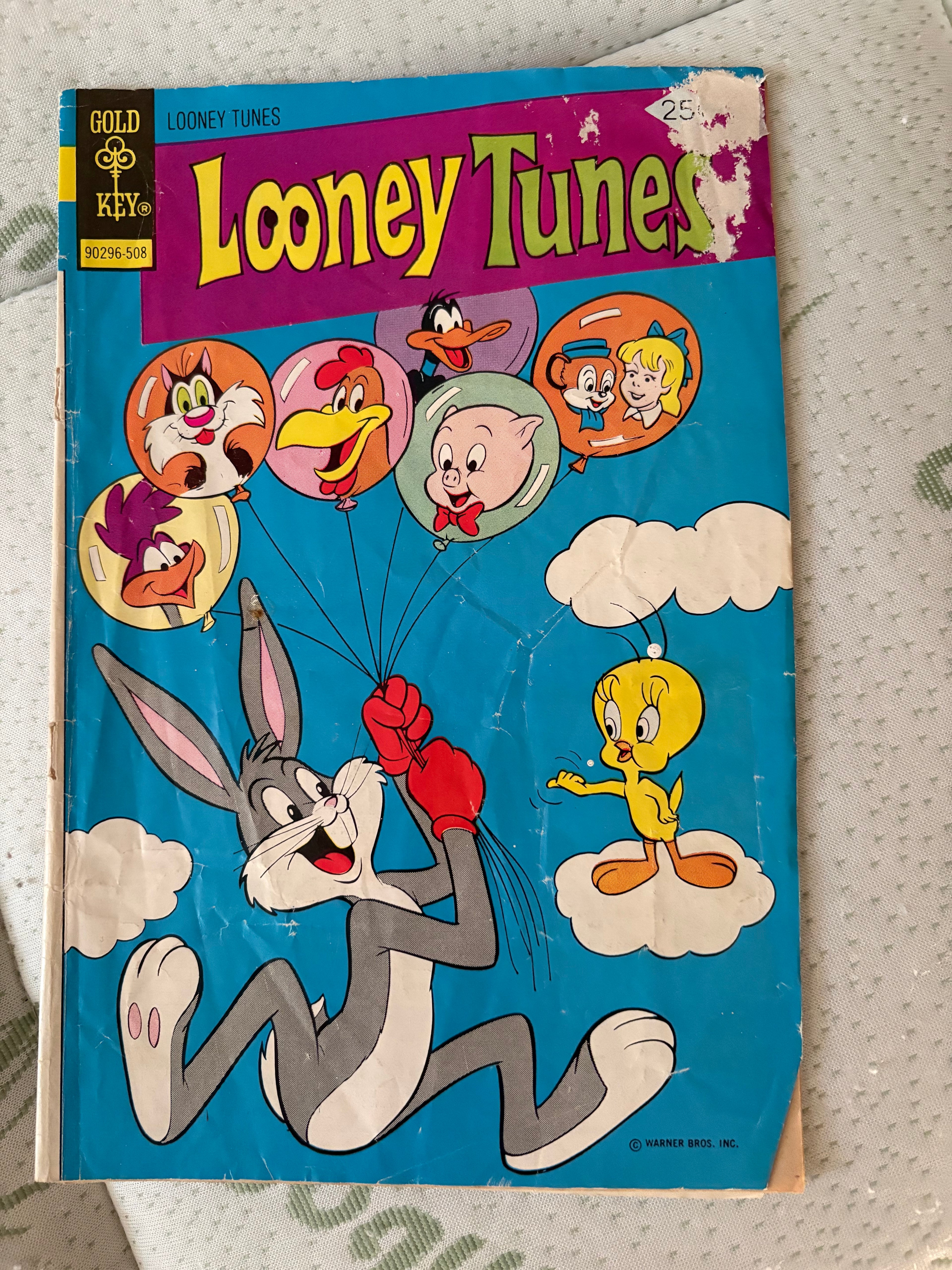 Vintage 1970s Kids Book Lot Whitman Tell-A-Tale Disney Looney Tunes Canada 7pcs