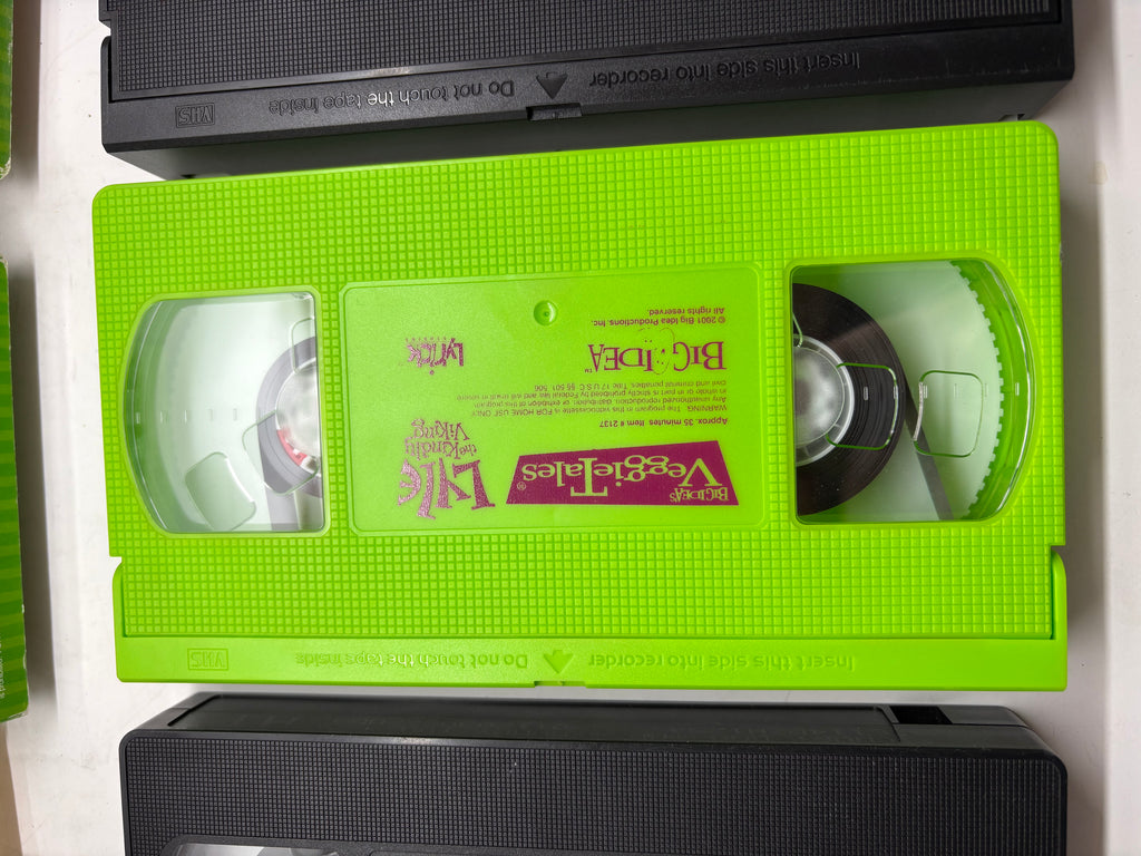 VeggieTales 5 VHS Bundle - Josh and the Big Wall, Where's God When I'm S-Scared, Lyle the Kindly Viking, Larry-Boy Rumor Weed, King George and the Ducky - Tested