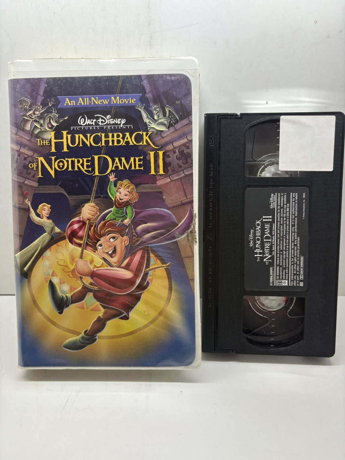 The Hunchback of Notre Dame II VHS front cover and cassette