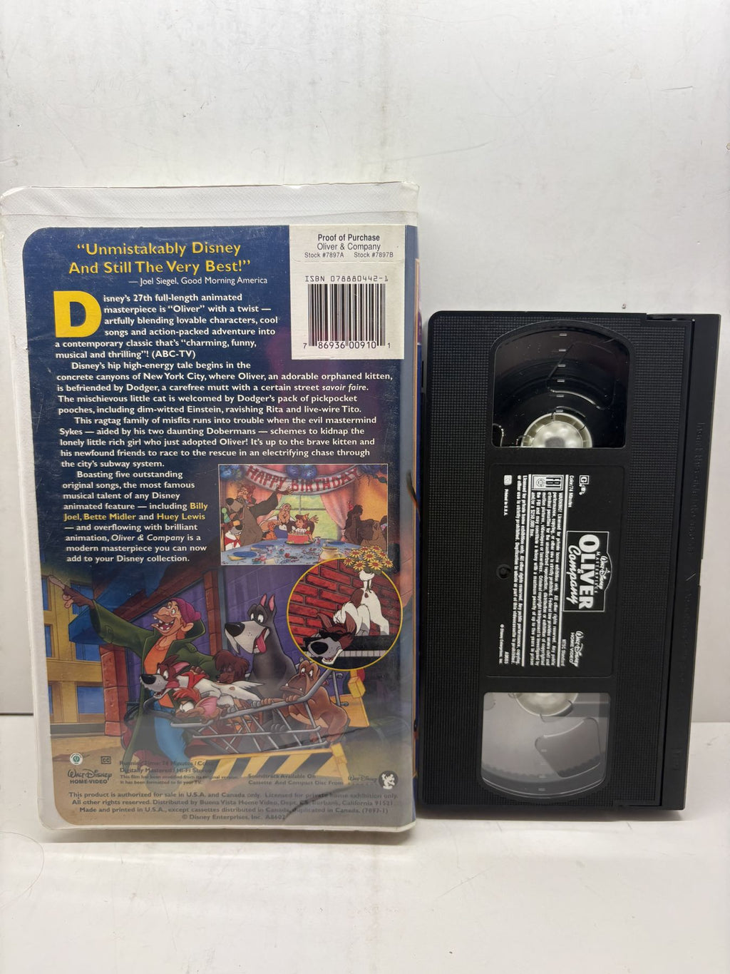 Oliver & Company VHS back cover and cassette