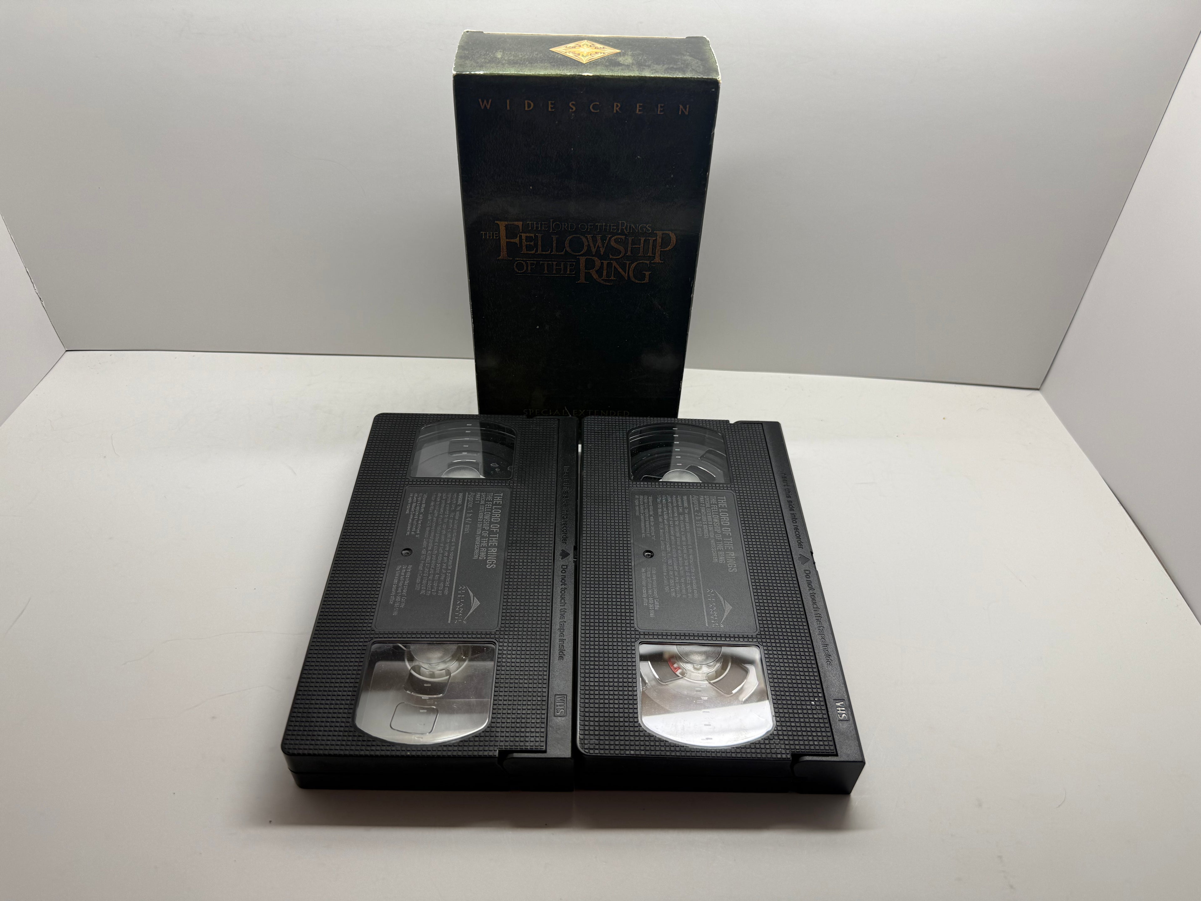 LOTR Fellowship of the Ring VHS (Special Edition)
