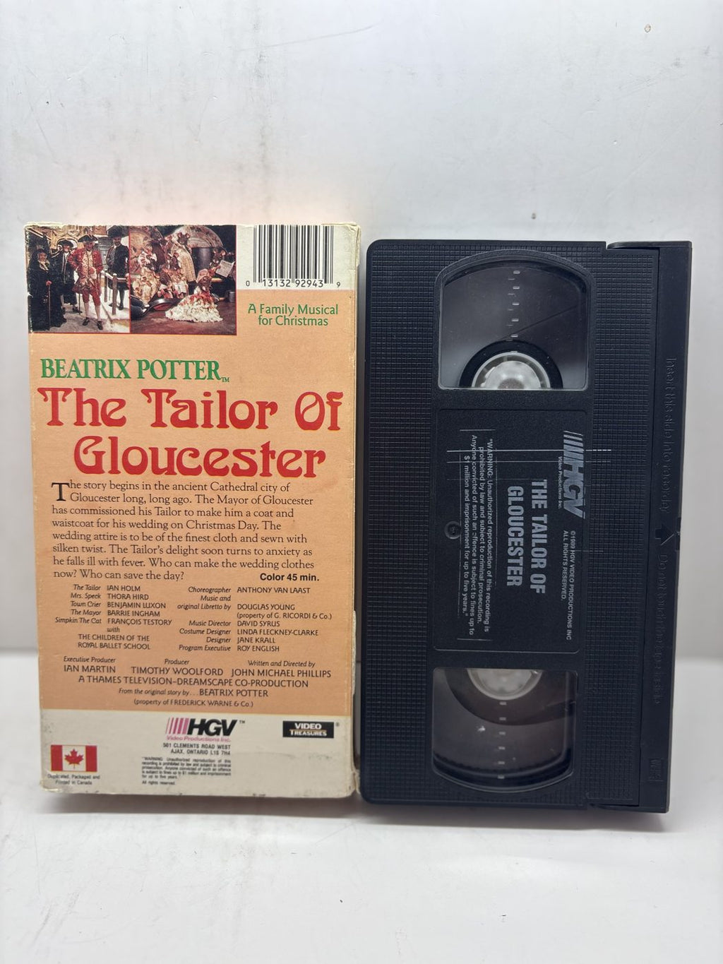 The Tailor of Gloucester VHS back cover